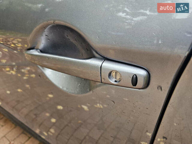 Мицубиси АСХ 2012 в Киеве на Automoto.ua Серый Мицубиси АСХ, объемом двигателя 2 л и пробегом 160 тыс. км за 10000 $, фото 8 на Automoto.ua