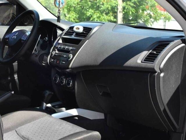 Серый Мицубиси АСХ, объемом двигателя 2 л и пробегом 234 тыс. км за 12350 $, фото 11 на Automoto.ua