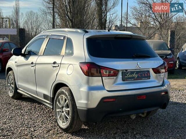 Серый Мицубиси АСХ, объемом двигателя 1.8 л и пробегом 279 тыс. км за 9700 $, фото 6 на Automoto.ua