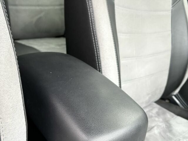 Сірий Міцубісі АСХ, об'ємом двигуна 1 л та пробігом 149 тис. км за 9700 $, фото 17 на Automoto.ua