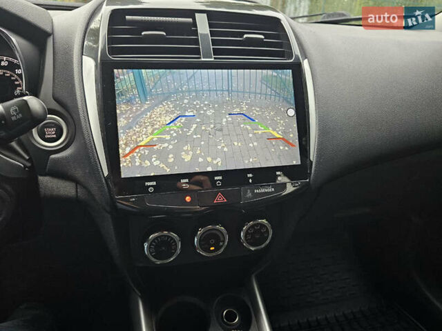 Мицубиси АСХ 2012 в Киеве на Automoto.ua Серый Мицубиси АСХ, объемом двигателя 2 л и пробегом 160 тыс. км за 10000 $, фото 18 на Automoto.ua