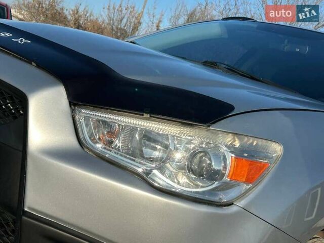 Серый Мицубиси АСХ, объемом двигателя 1.8 л и пробегом 279 тыс. км за 9700 $, фото 8 на Automoto.ua