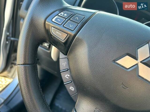 Серый Мицубиси АСХ, объемом двигателя 1.8 л и пробегом 279 тыс. км за 9700 $, фото 17 на Automoto.ua
