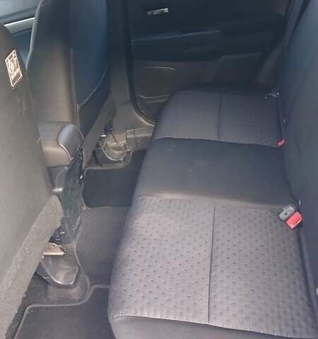 Серый Мицубиси АСХ, объемом двигателя 2 л и пробегом 142 тыс. км за 11000 $, фото 3 на Automoto.ua