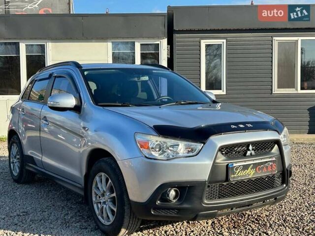 Серый Мицубиси АСХ, объемом двигателя 1.8 л и пробегом 279 тыс. км за 9700 $, фото 2 на Automoto.ua