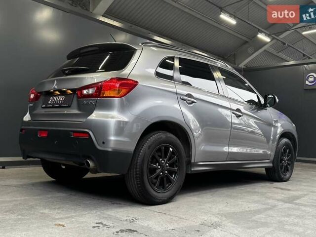 Серый Мицубиси АСХ, объемом двигателя 2 л и пробегом 261 тыс. км за 10000 $, фото 15 на Automoto.ua