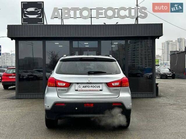 Сірий Міцубісі АСХ, об'ємом двигуна 2 л та пробігом 142 тис. км за 10990 $, фото 7 на Automoto.ua
