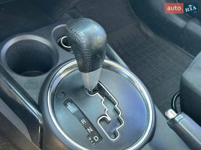 Серый Мицубиси АСХ, объемом двигателя 1.8 л и пробегом 279 тыс. км за 9700 $, фото 25 на Automoto.ua