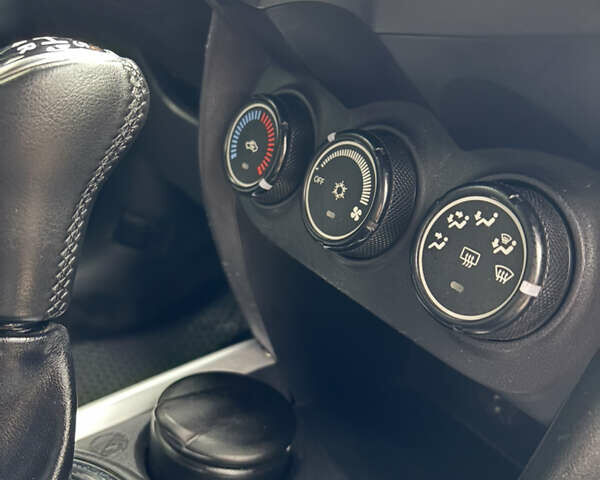 Серый Мицубиси АСХ, объемом двигателя 1.59 л и пробегом 149 тыс. км за 9200 $, фото 20 на Automoto.ua