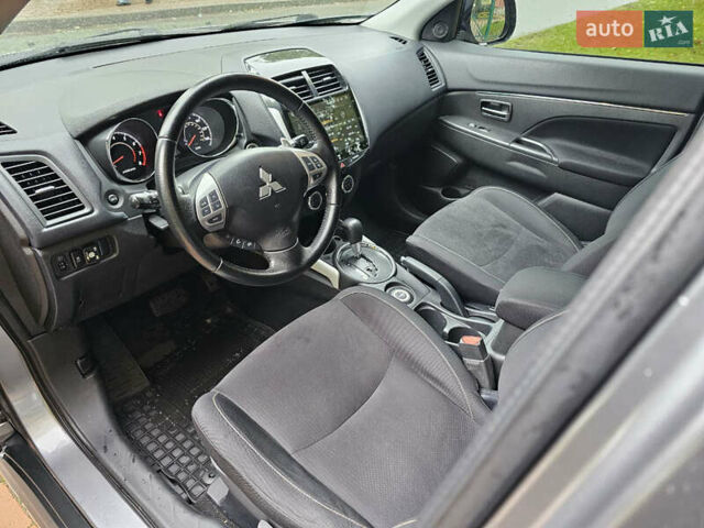 Мицубиси АСХ 2012 в Киеве на Automoto.ua Серый Мицубиси АСХ, объемом двигателя 2 л и пробегом 160 тыс. км за 10000 $, фото 11 на Automoto.ua