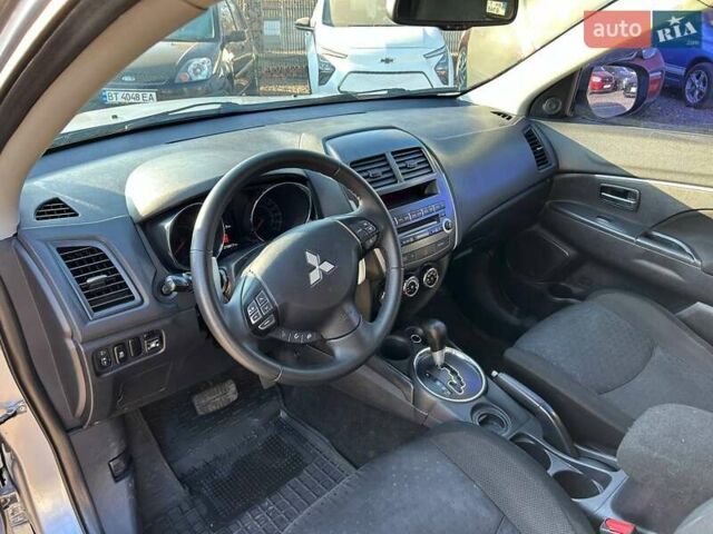 Серый Мицубиси АСХ, объемом двигателя 1.8 л и пробегом 279 тыс. км за 9700 $, фото 14 на Automoto.ua