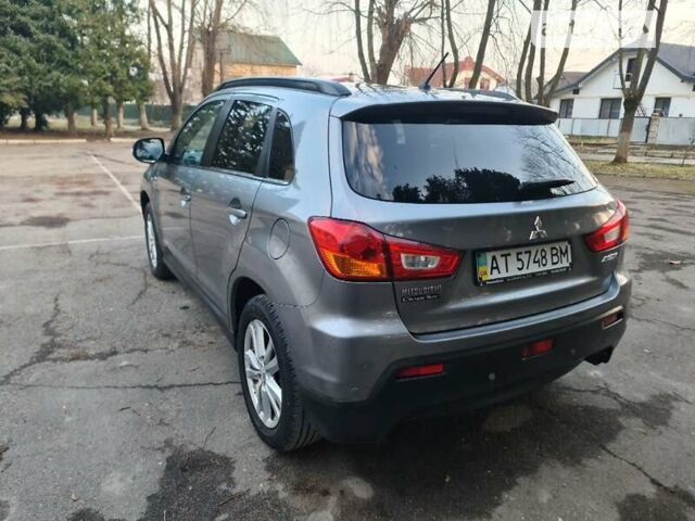Серый Мицубиси АСХ, объемом двигателя 1.8 л и пробегом 73 тыс. км за 12500 $, фото 5 на Automoto.ua