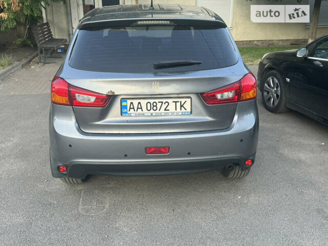 Серый Мицубиси АСХ, объемом двигателя 1.6 л и пробегом 271 тыс. км за 8200 $, фото 4 на Automoto.ua