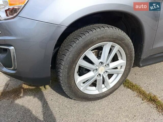 Серый Мицубиси АСХ, объемом двигателя 2.3 л и пробегом 215 тыс. км за 13600 $, фото 44 на Automoto.ua