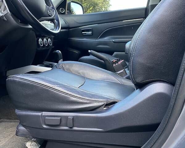 Серый Мицубиси АСХ, объемом двигателя 2.3 л и пробегом 215 тыс. км за 13600 $, фото 21 на Automoto.ua