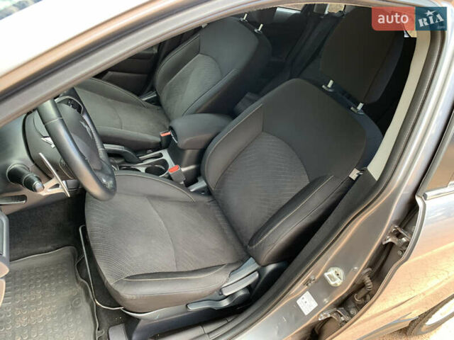 Серый Мицубиси АСХ, объемом двигателя 2 л и пробегом 132 тыс. км за 12500 $, фото 15 на Automoto.ua