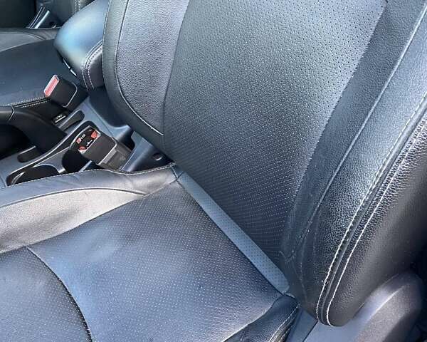 Серый Мицубиси АСХ, объемом двигателя 2.3 л и пробегом 215 тыс. км за 13600 $, фото 17 на Automoto.ua