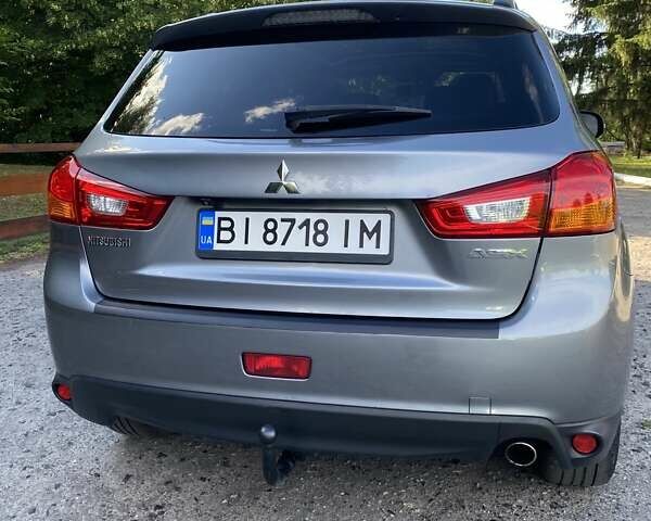 Серый Мицубиси АСХ, объемом двигателя 2.3 л и пробегом 215 тыс. км за 13600 $, фото 4 на Automoto.ua