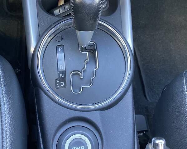 Серый Мицубиси АСХ, объемом двигателя 2.3 л и пробегом 215 тыс. км за 13600 $, фото 11 на Automoto.ua