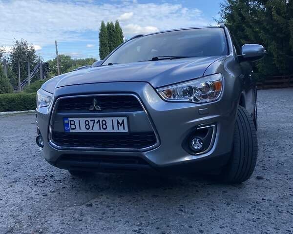 Серый Мицубиси АСХ, объемом двигателя 2.3 л и пробегом 215 тыс. км за 13600 $, фото 3 на Automoto.ua