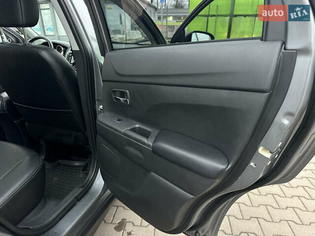 Серый Мицубиси АСХ, объемом двигателя 1.8 л и пробегом 215 тыс. км за 13800 $, фото 40 на Automoto.ua