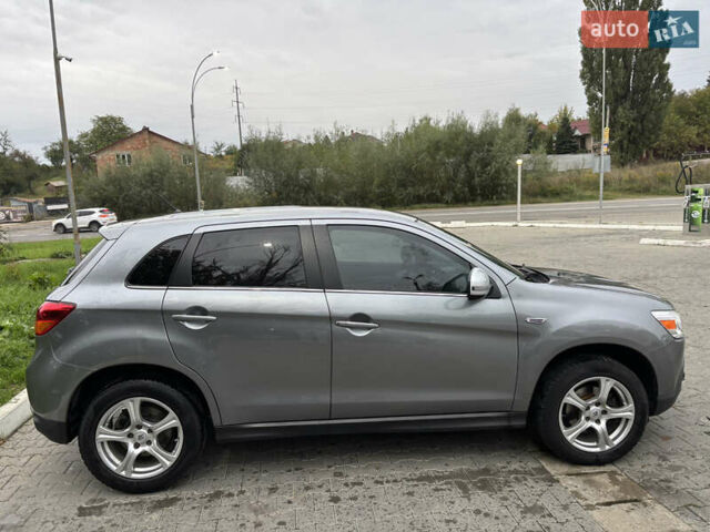 Сірий Міцубісі АСХ, об'ємом двигуна 2.3 л та пробігом 231 тис. км за 12800 $, фото 2 на Automoto.ua