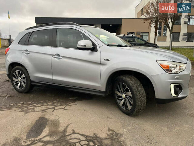 Сірий Міцубісі АСХ, об'ємом двигуна 2.3 л та пробігом 217 тис. км за 13300 $, фото 16 на Automoto.ua