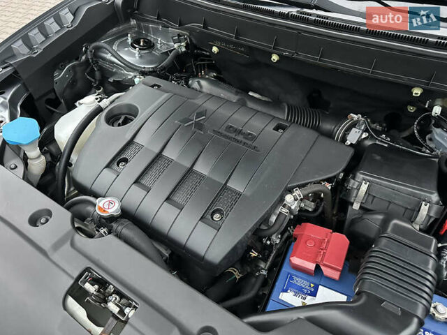 Серый Мицубиси АСХ, объемом двигателя 1.8 л и пробегом 215 тыс. км за 13800 $, фото 28 на Automoto.ua