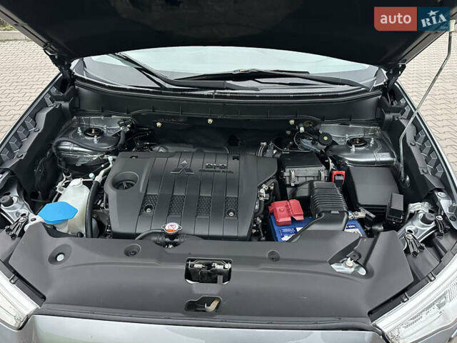 Серый Мицубиси АСХ, объемом двигателя 1.8 л и пробегом 215 тыс. км за 13800 $, фото 30 на Automoto.ua