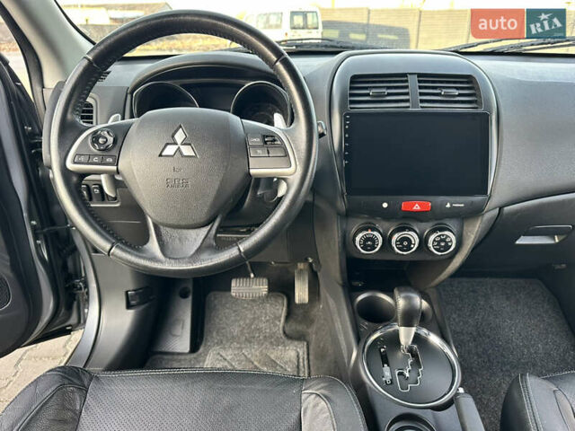 Серый Мицубиси АСХ, объемом двигателя 2.2 л и пробегом 136 тыс. км за 14499 $, фото 52 на Automoto.ua