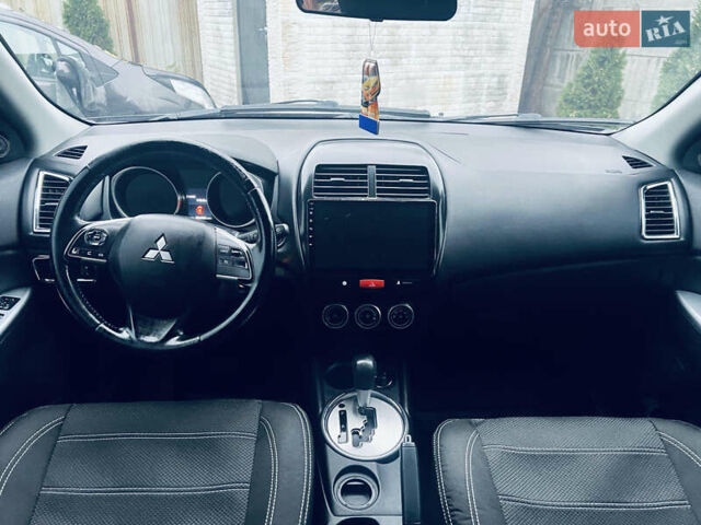 Серый Мицубиси АСХ, объемом двигателя 2 л и пробегом 122 тыс. км за 10399 $, фото 8 на Automoto.ua