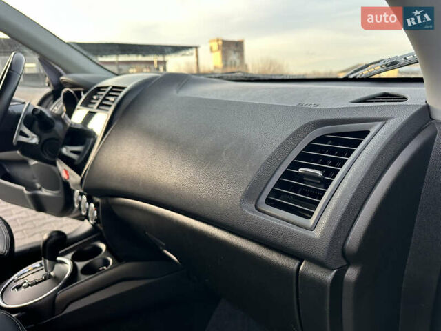 Серый Мицубиси АСХ, объемом двигателя 2.2 л и пробегом 136 тыс. км за 14499 $, фото 46 на Automoto.ua