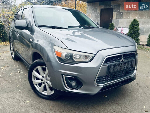 Серый Мицубиси АСХ, объемом двигателя 2 л и пробегом 122 тыс. км за 10399 $, фото 5 на Automoto.ua