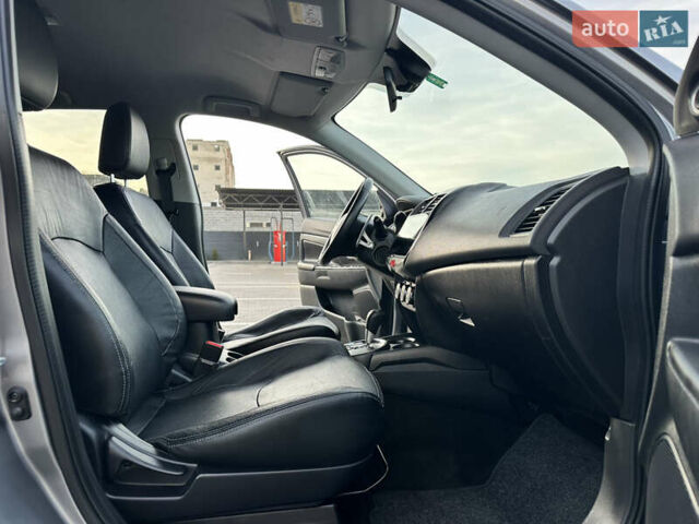 Серый Мицубиси АСХ, объемом двигателя 2.2 л и пробегом 136 тыс. км за 14499 $, фото 43 на Automoto.ua