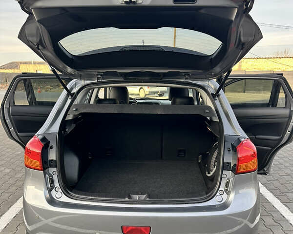 Серый Мицубиси АСХ, объемом двигателя 2.2 л и пробегом 136 тыс. км за 14499 $, фото 54 на Automoto.ua