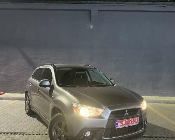 Серый Мицубиси АСХ, объемом двигателя 1.6 л и пробегом 205 тыс. км за 12899 $, фото 2 на Automoto.ua