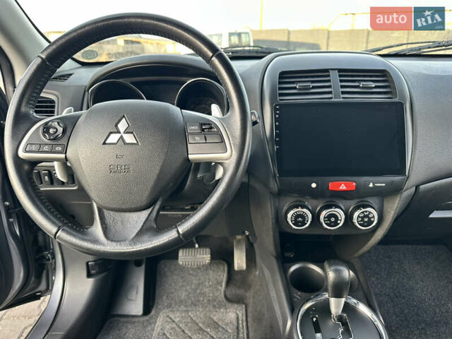 Серый Мицубиси АСХ, объемом двигателя 2.2 л и пробегом 136 тыс. км за 14499 $, фото 53 на Automoto.ua