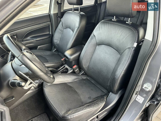 Серый Мицубиси АСХ, объемом двигателя 2.2 л и пробегом 136 тыс. км за 14499 $, фото 28 на Automoto.ua