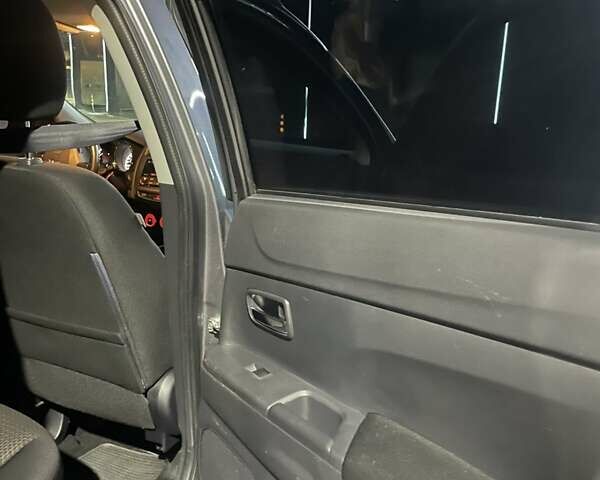 Серый Мицубиси АСХ, объемом двигателя 1.6 л и пробегом 205 тыс. км за 12899 $, фото 10 на Automoto.ua