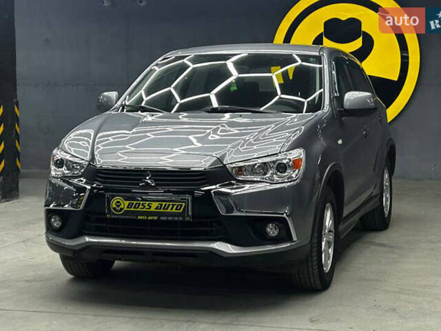 Серый Мицубиси АСХ, объемом двигателя 1.59 л и пробегом 66 тыс. км за 16300 $, фото 2 на Automoto.ua