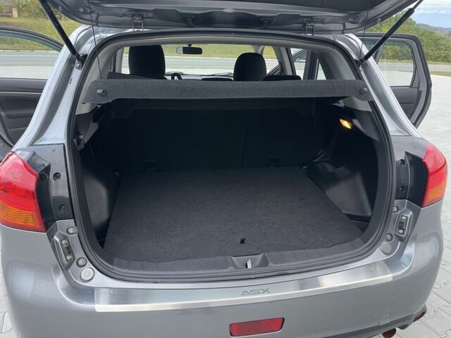 Серый Мицубиси АСХ, объемом двигателя 1.6 л и пробегом 66 тыс. км за 16800 $, фото 19 на Automoto.ua