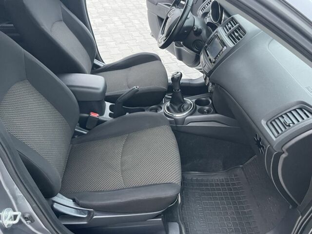 Серый Мицубиси АСХ, объемом двигателя 1.6 л и пробегом 66 тыс. км за 16800 $, фото 15 на Automoto.ua