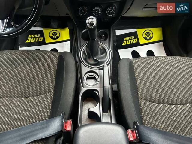 Серый Мицубиси АСХ, объемом двигателя 1.59 л и пробегом 66 тыс. км за 16300 $, фото 16 на Automoto.ua