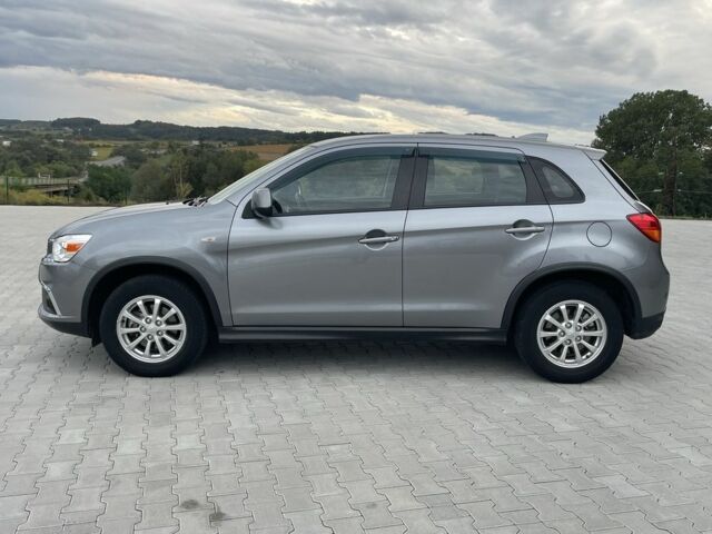 Серый Мицубиси АСХ, объемом двигателя 1.6 л и пробегом 66 тыс. км за 16800 $, фото 4 на Automoto.ua