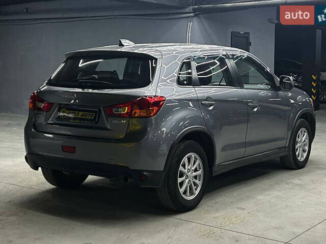 Серый Мицубиси АСХ, объемом двигателя 1.59 л и пробегом 66 тыс. км за 16300 $, фото 5 на Automoto.ua