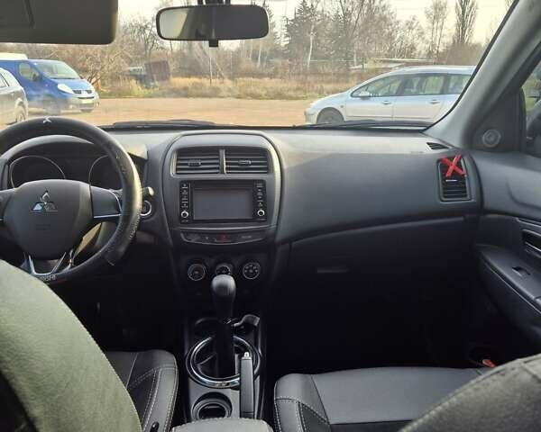 Сірий Міцубісі АСХ, об'ємом двигуна 1.59 л та пробігом 164 тис. км за 13800 $, фото 11 на Automoto.ua