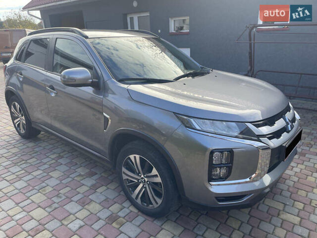 Мицубиси АСХ 2020 в Тернополе на Automoto.ua Серый Мицубиси АСХ, объемом двигателя 2 л и пробегом 45 тыс. км за 21000 $, фото 5 на Automoto.ua