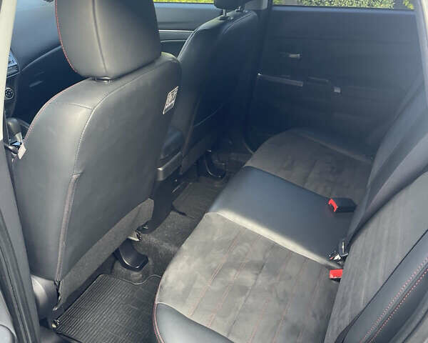 Мицубиси АСХ 2020 в Тернополе на Automoto.ua Серый Мицубиси АСХ, объемом двигателя 2 л и пробегом 45 тыс. км за 21000 $, фото 10 на Automoto.ua