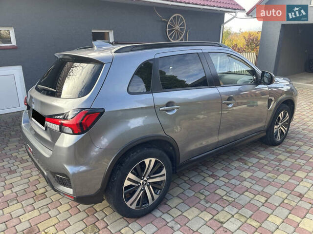 Мицубиси АСХ 2020 в Тернополе на Automoto.ua Серый Мицубиси АСХ, объемом двигателя 2 л и пробегом 45 тыс. км за 21000 $, фото 4 на Automoto.ua