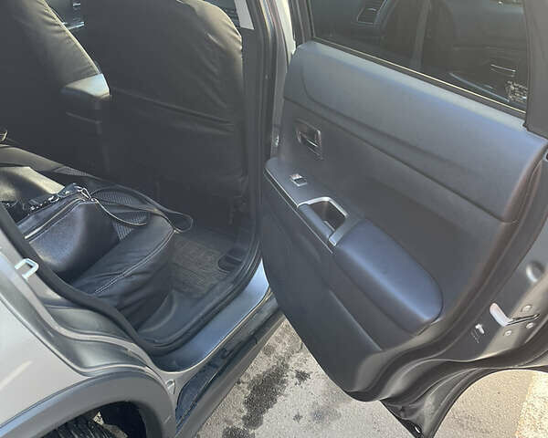 Серый Мицубиси АСХ, объемом двигателя 2 л и пробегом 22 тыс. км за 21000 $, фото 10 на Automoto.ua